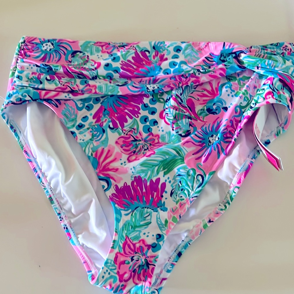 Lilly Pulitzer ladies swim bottoms NWT size 16 paradise petals